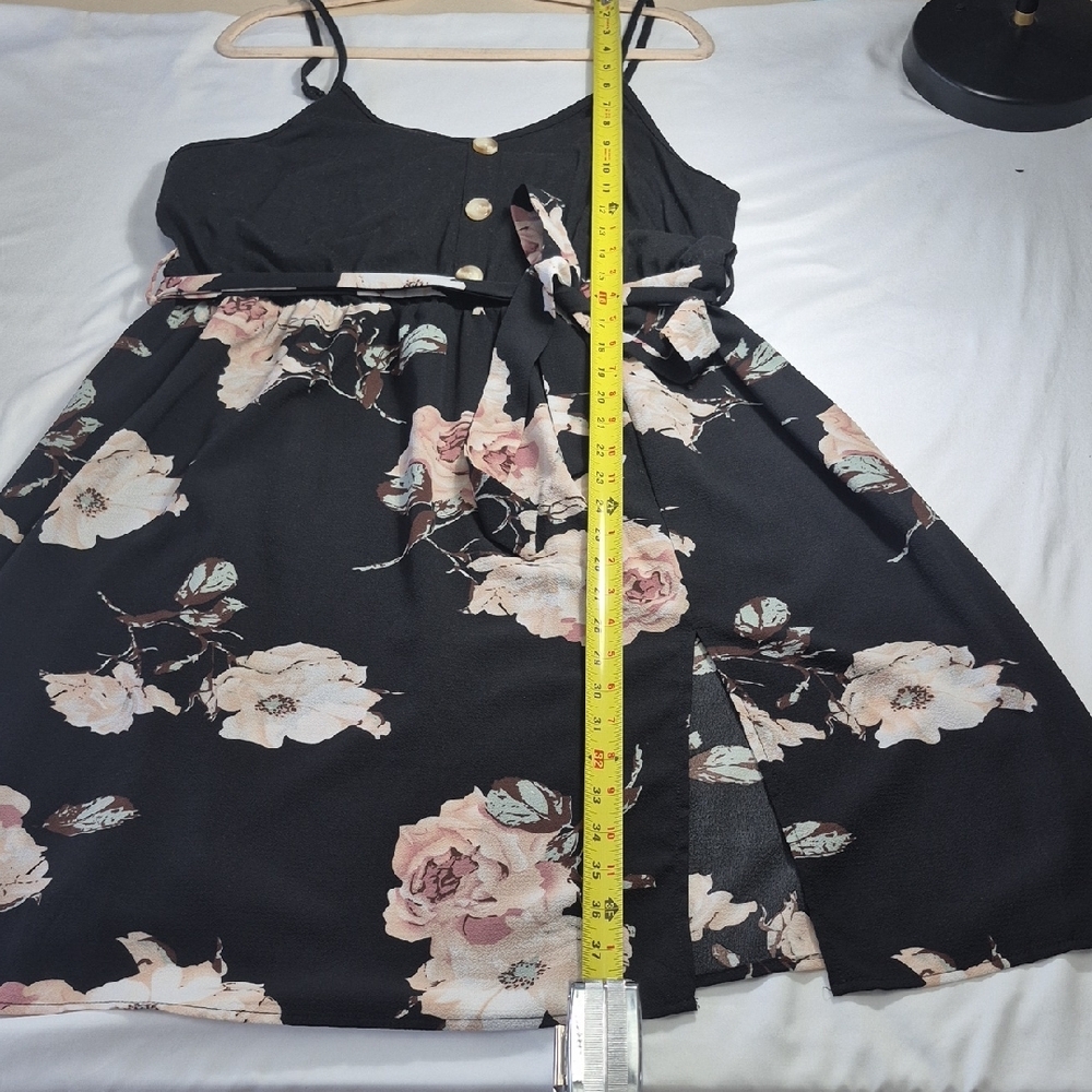 Floral Button-Front Dress NWT 2x - Picture 6 of 7
